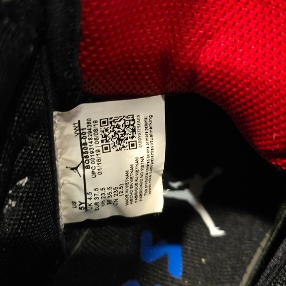 Air Jordan's - Picture 10 of 11